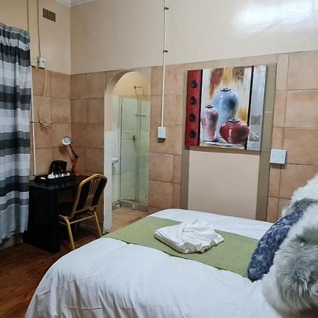 My House Guest House Pretoria Luaran gambar
