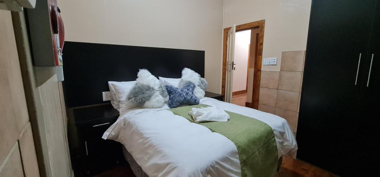 My House Guest House Pretoria Luaran gambar